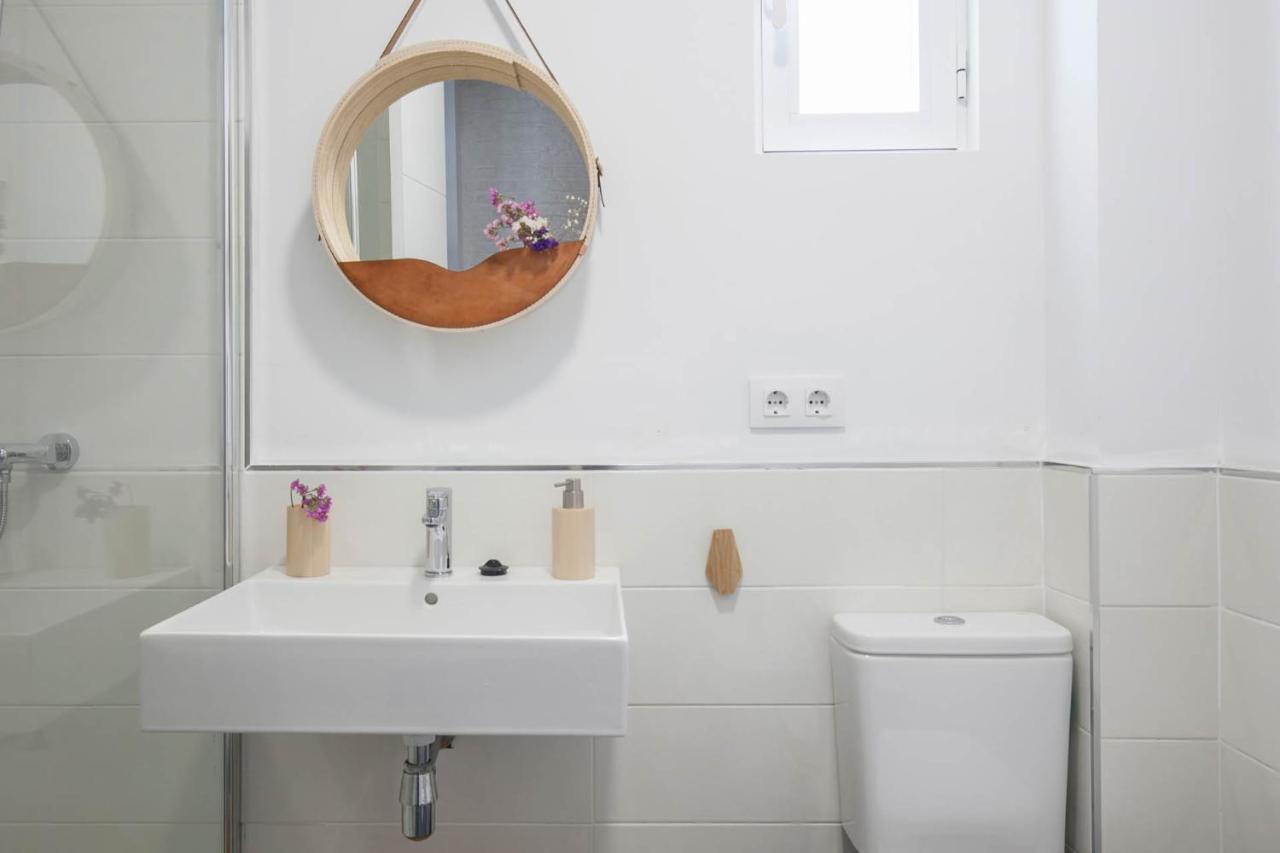Spectacular Modern Apartment In The City Center Sevilha Exterior foto